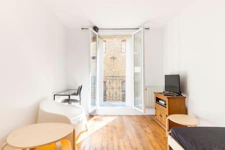 New Entiry Apartment-Private Rooms In Parigi Esterno foto