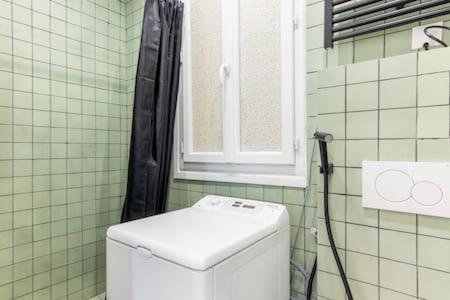 New Entiry Apartment-Private Rooms In Parigi Esterno foto